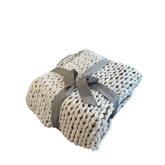 Madison Park Chunky Knit Throw Blanket 50"x60" Grey 100% Acrylic Soft Cozy Home - Picture 7 of 8